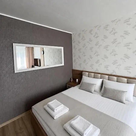 Modi Line Vee Apartamento